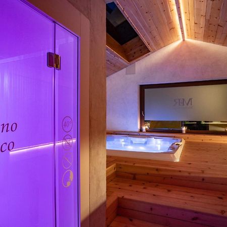 Casa Vacanze Anais Нюс Экстерьер фото