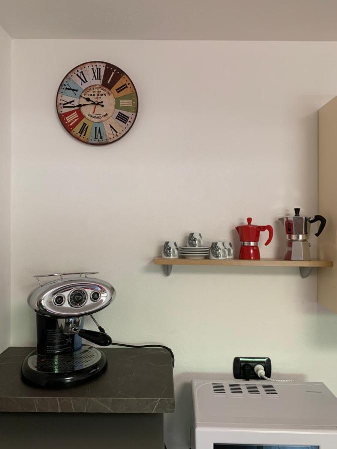 Casa Vacanze Anais Нюс Экстерьер фото